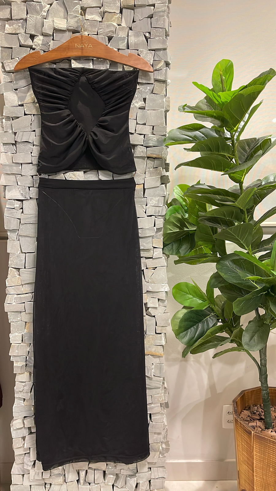 BLUSA PORTOFINO TULE PRETA - detalhe - NAYA Beachwear