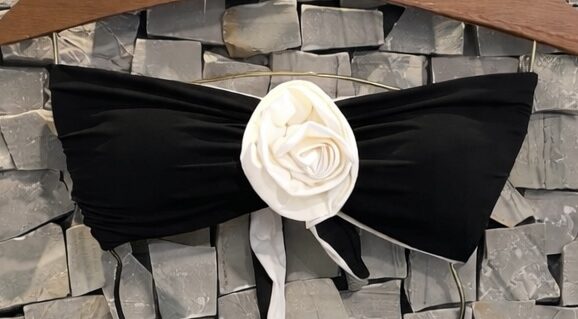 TOP FABI FLOR PRETO DUPLA FACE